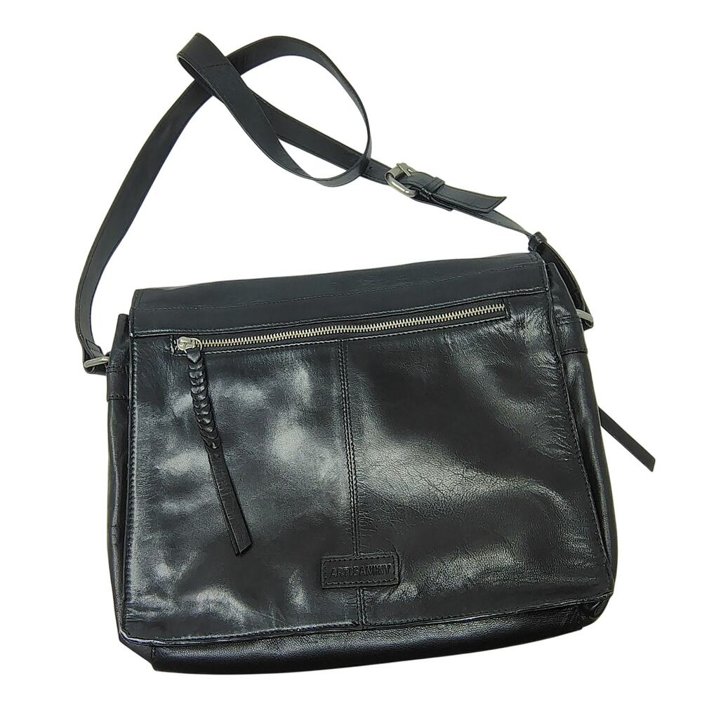 Artisan NY Black Leather Messenger Bag Satchel Shoulder Tote Crossbody Travel